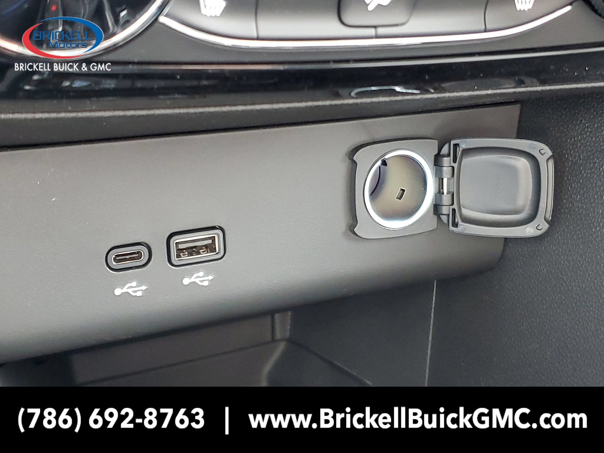 New 2026 Buick Encore GX Sport Touring w/ Comfort Package FWD image 30