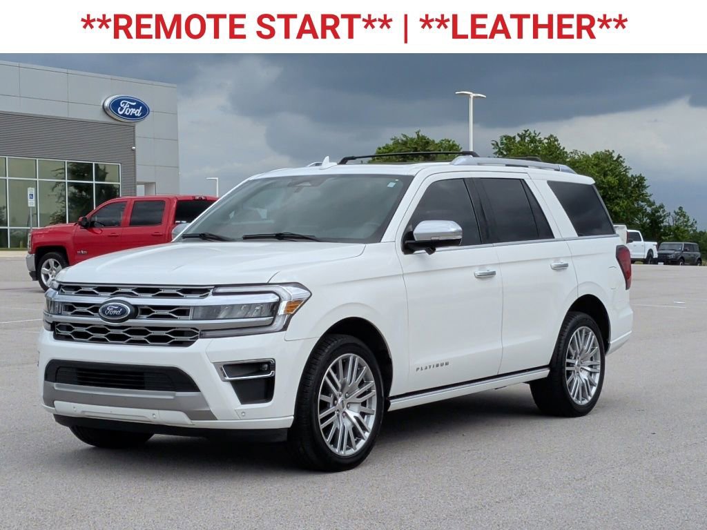 Used 2022 Ford Expedition Platinum RWD image 3
