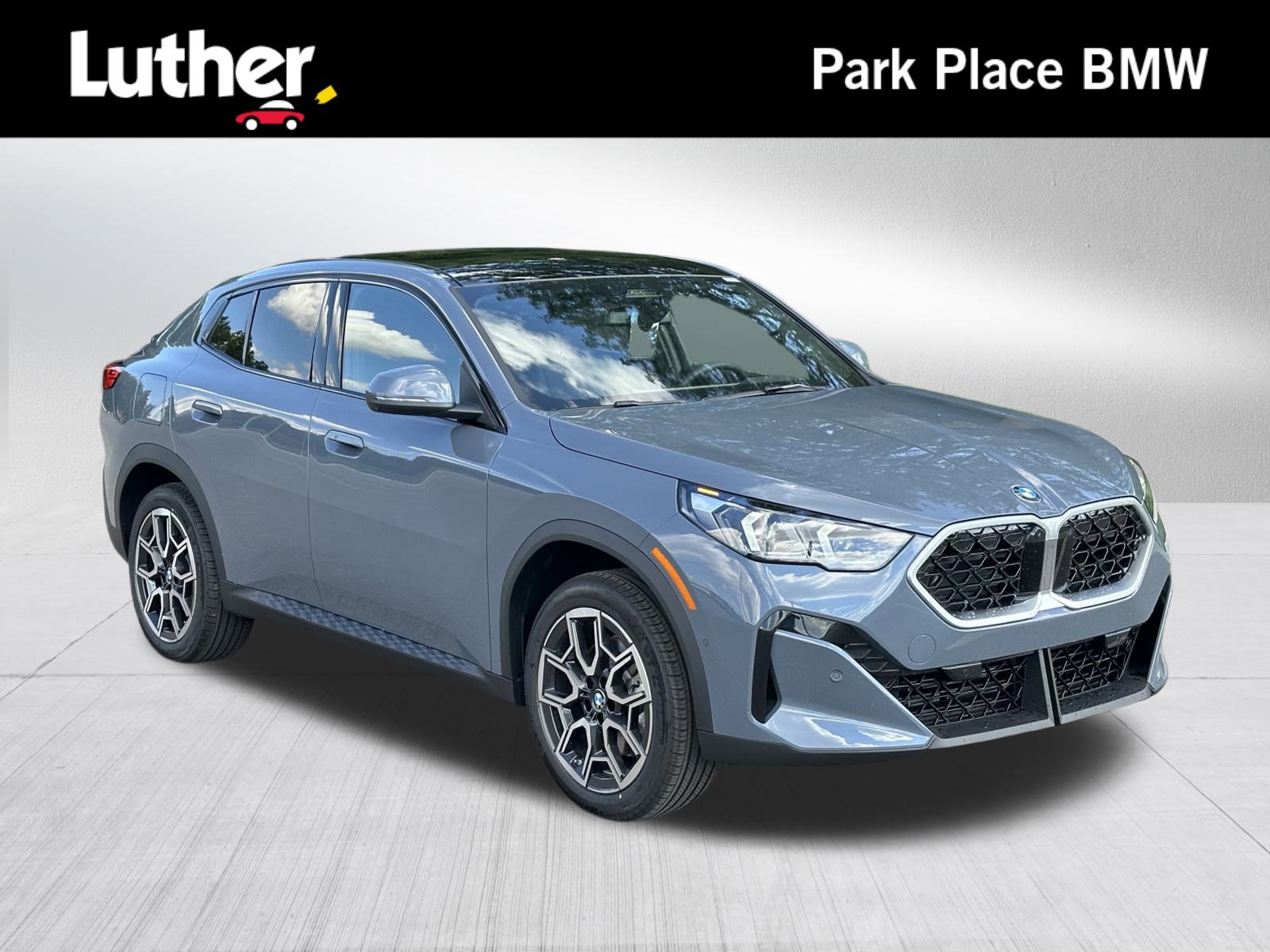 New 2026 BMW X2 xDrive28i w/ Technology Package