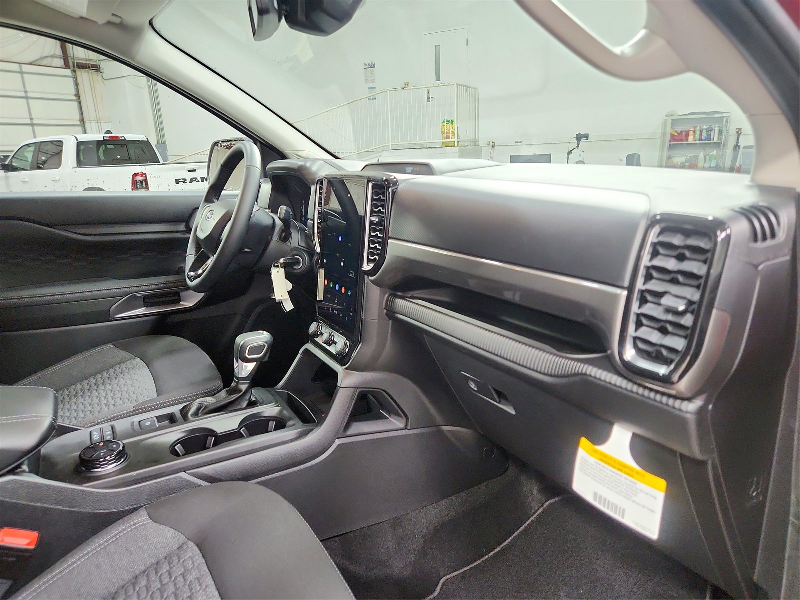 New 2025 Ford Ranger XLT w/ Equipment Group 301A High image 35