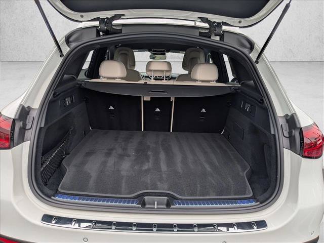 Certified 2025 Mercedes-Benz GLC 350e 4MATIC image 12