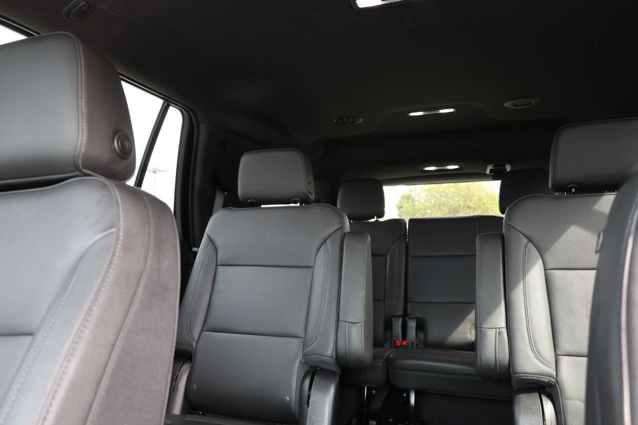 Used 2022 Chevrolet Tahoe Z71 w/ Luxury Package image 17