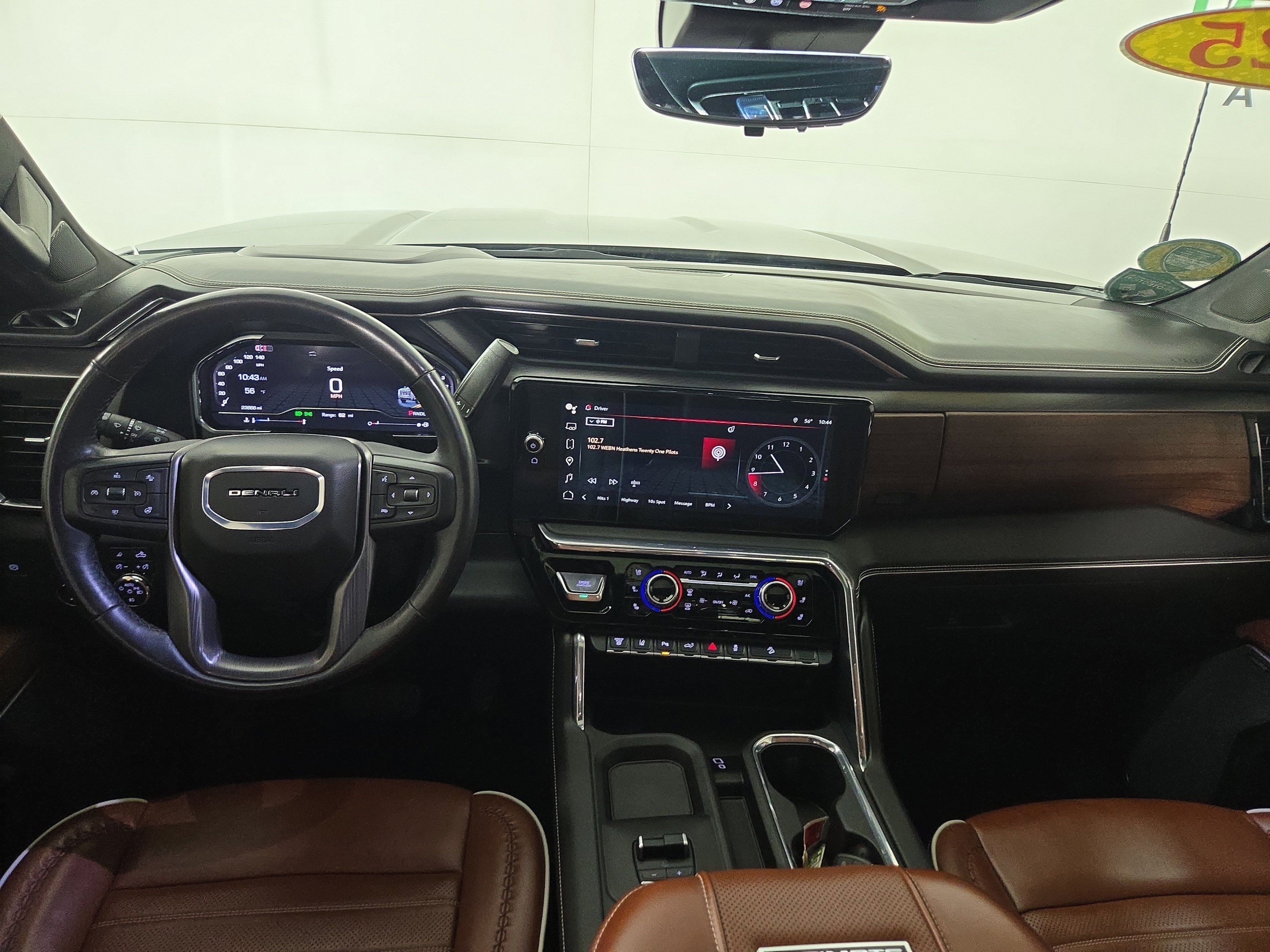 Certified 2025 GMC Sierra 2500 Denali Ultimate image 13