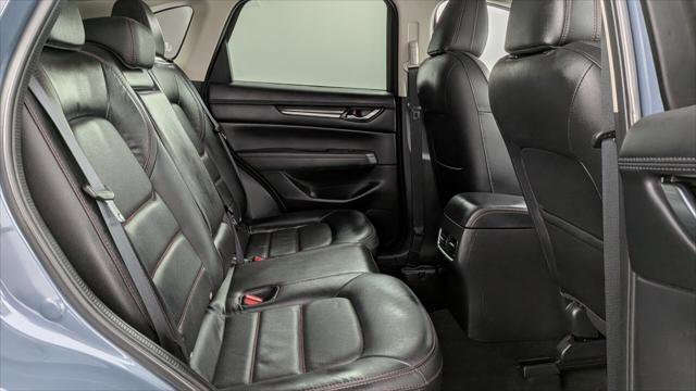 Used 2023 MAZDA CX-5 Carbon Edition image 19