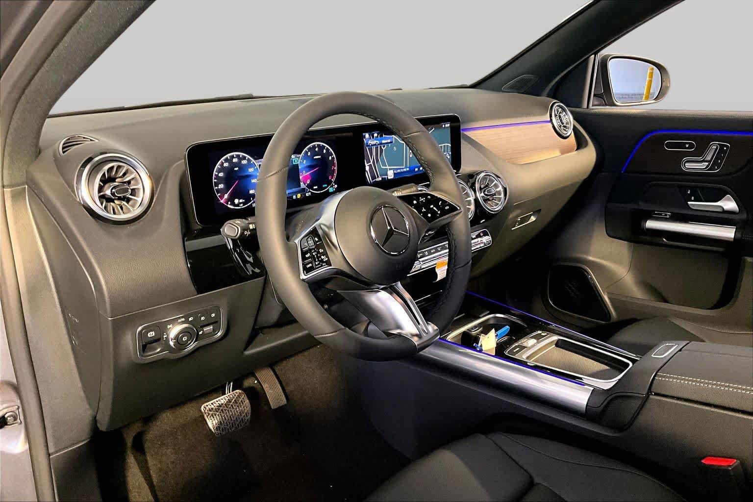 New 2026 Mercedes-Benz GLA 250 4MATIC image 9