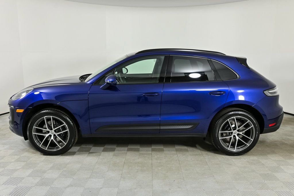 New 2026 Porsche Macan AWD/4WD image 2