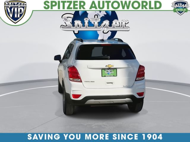 Used 2021 Chevrolet Trax LT w/ LT Convenience Package image 8