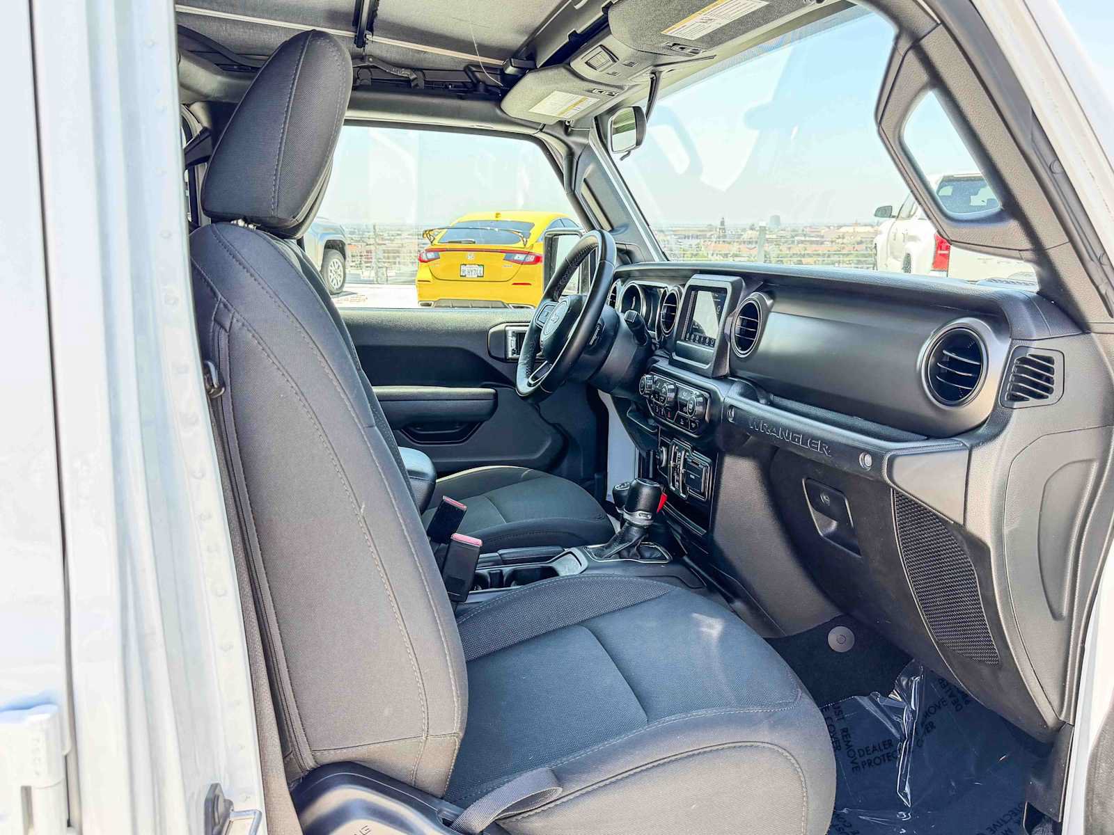 Used 2022 Jeep Wrangler Unlimited Sport AWD/4WD image 15