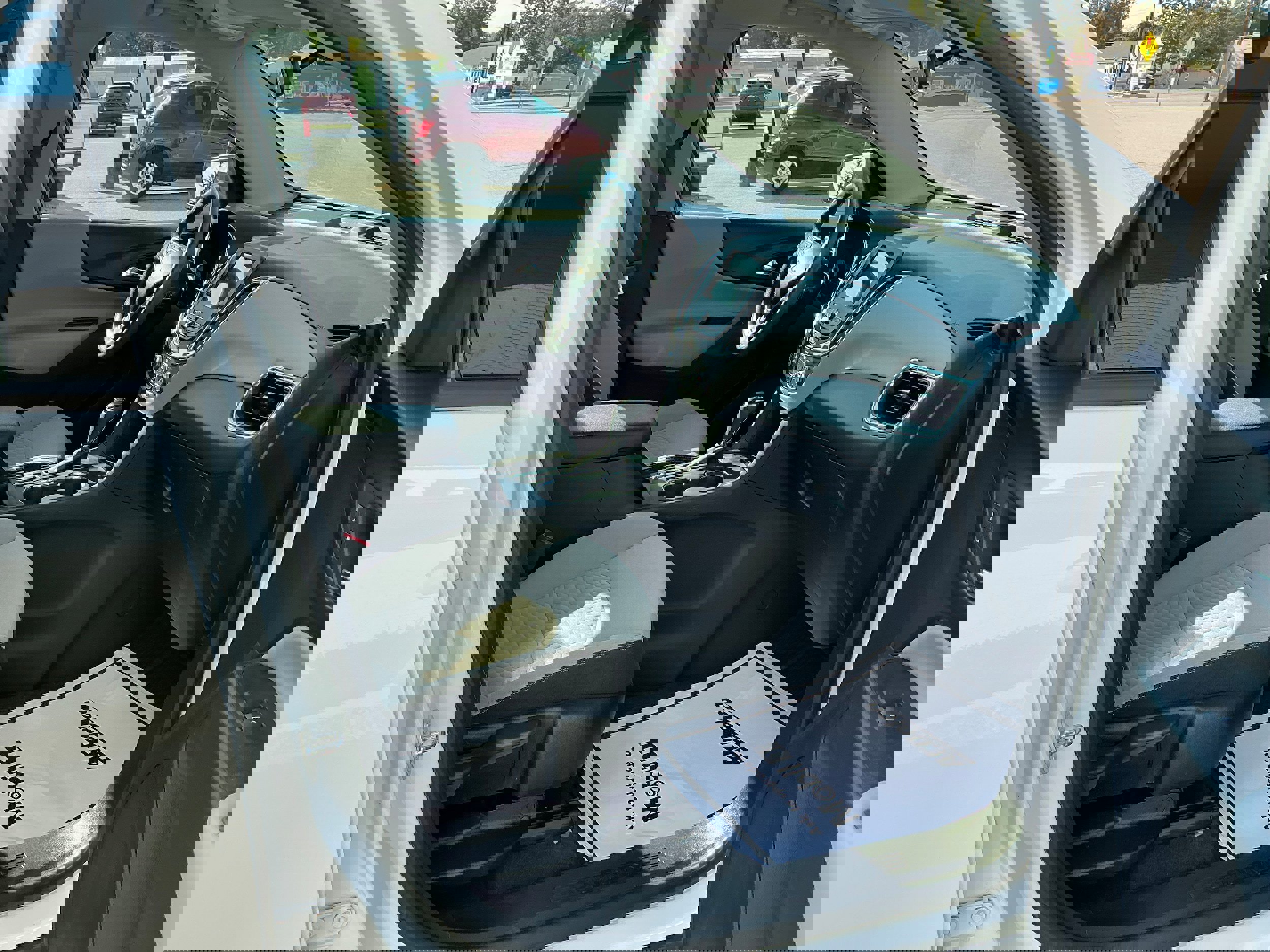 Used 2019 Chevrolet Equinox LS image 12