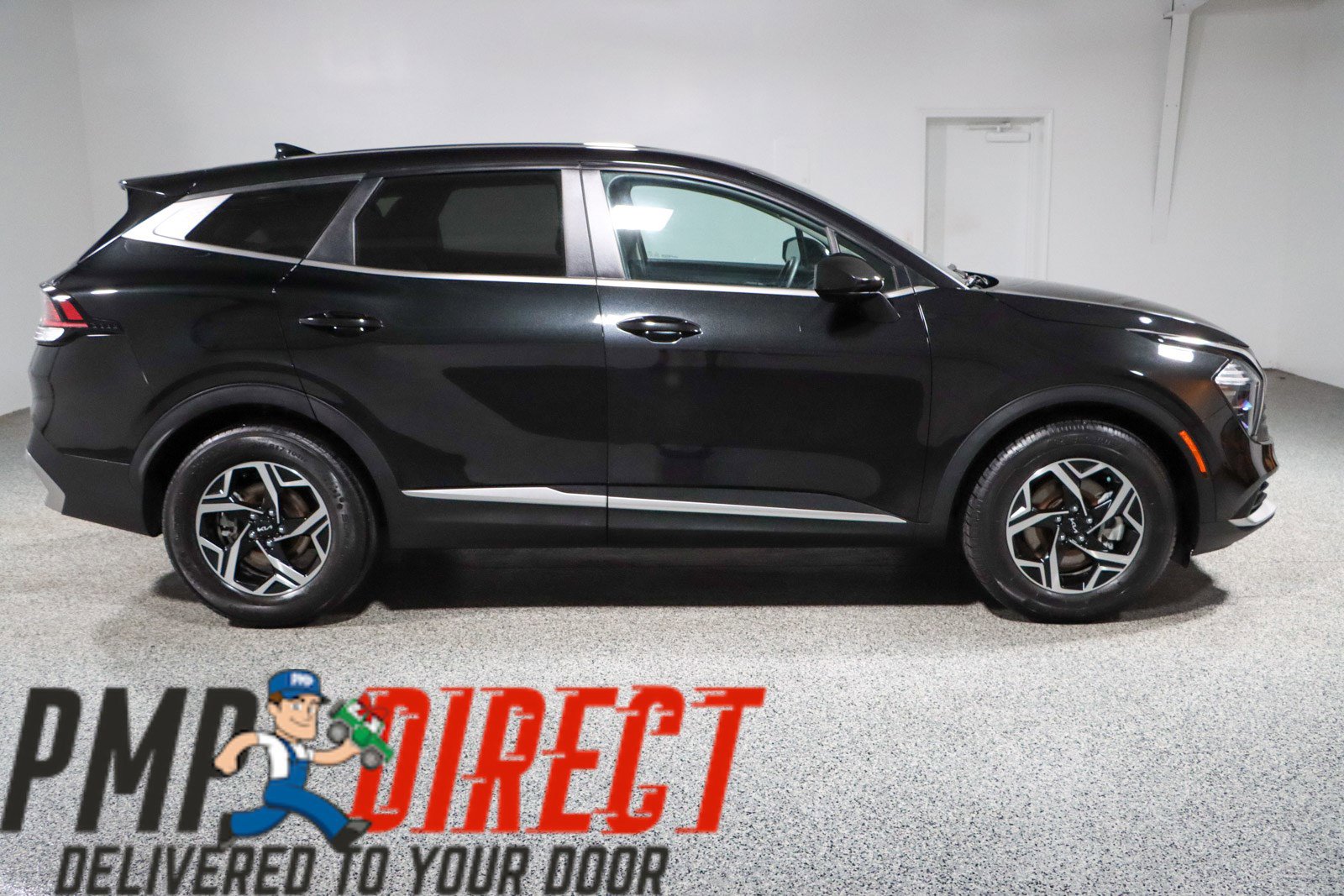 Used 2023 Kia Sportage LX FWD image 6