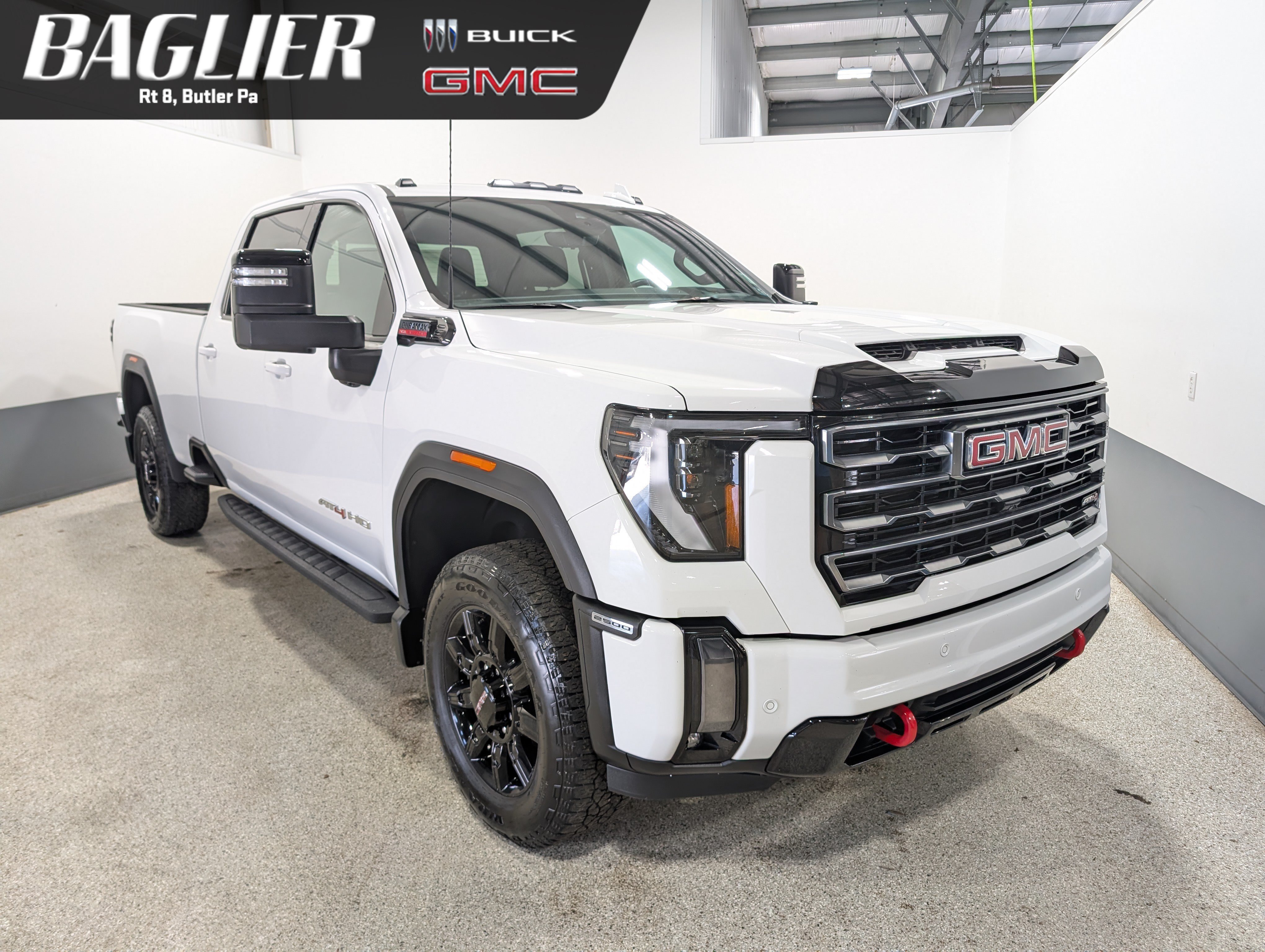 Used 2024 GMC Sierra 2500 AT4 w/ AT4 Premium Plus Package AWD/4WD image 1