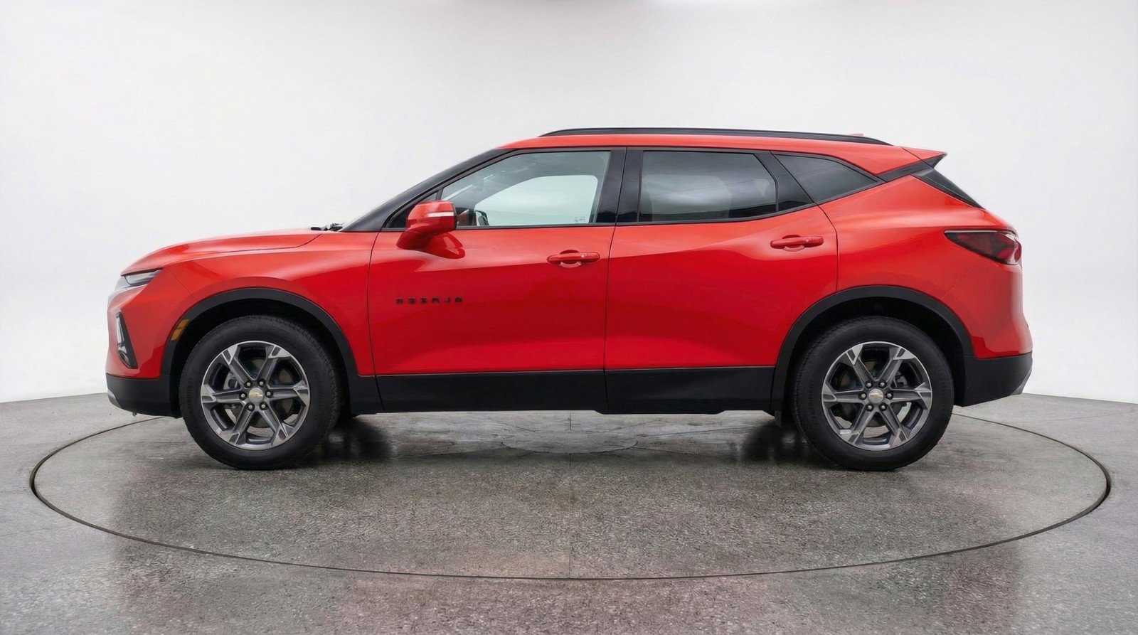 Used 2025 Chevrolet Blazer LT image 5