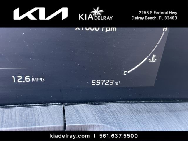 Used 2024 Kia Telluride SX w/ Towing Package FWD image 32