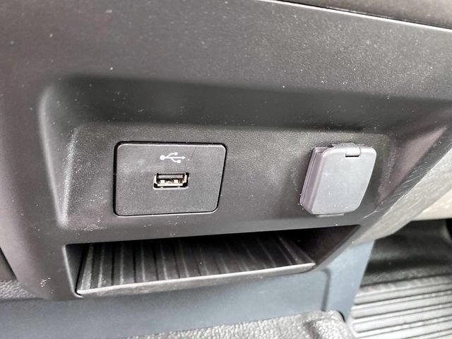 Used 2022 Ford F350 XL w/ Power Equipment Group RWD image 18