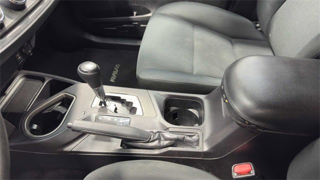 Used 2016 Toyota RAV4 LE image 23