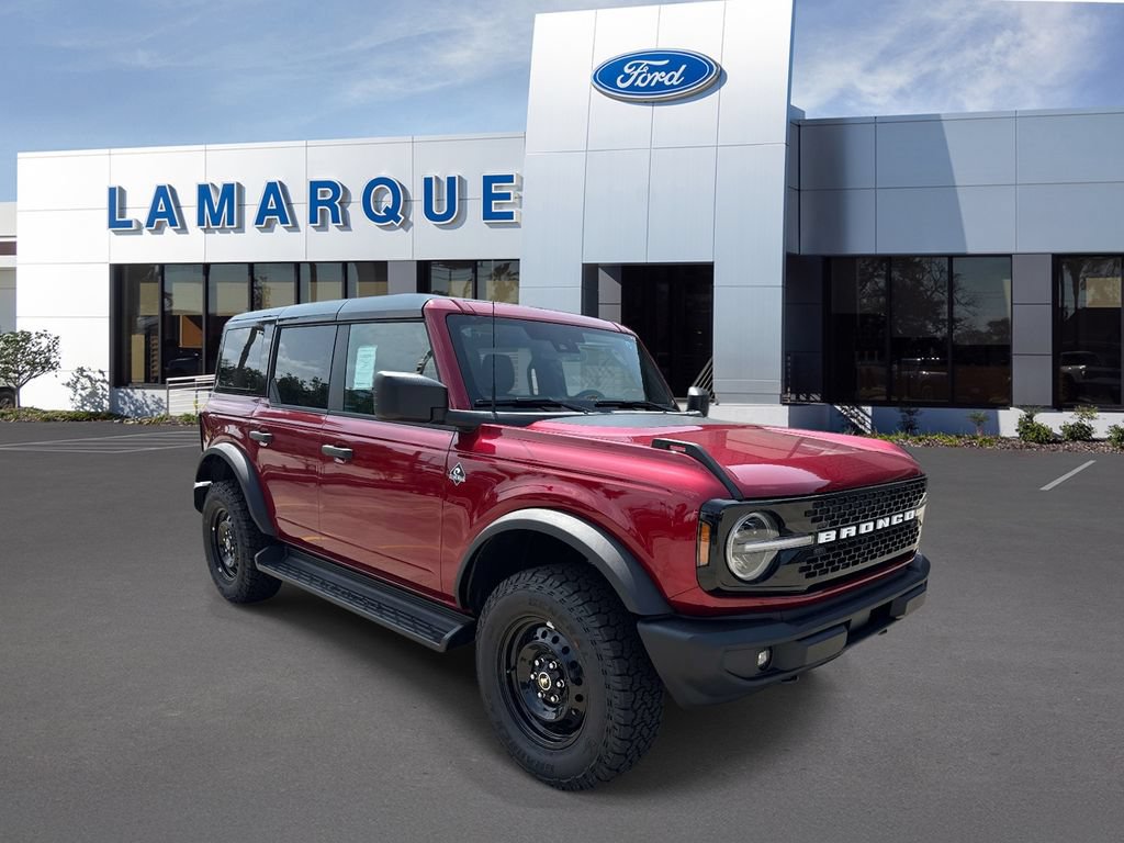 New 2026 Ford Bronco Outer Banks w/ Black Appearance Package