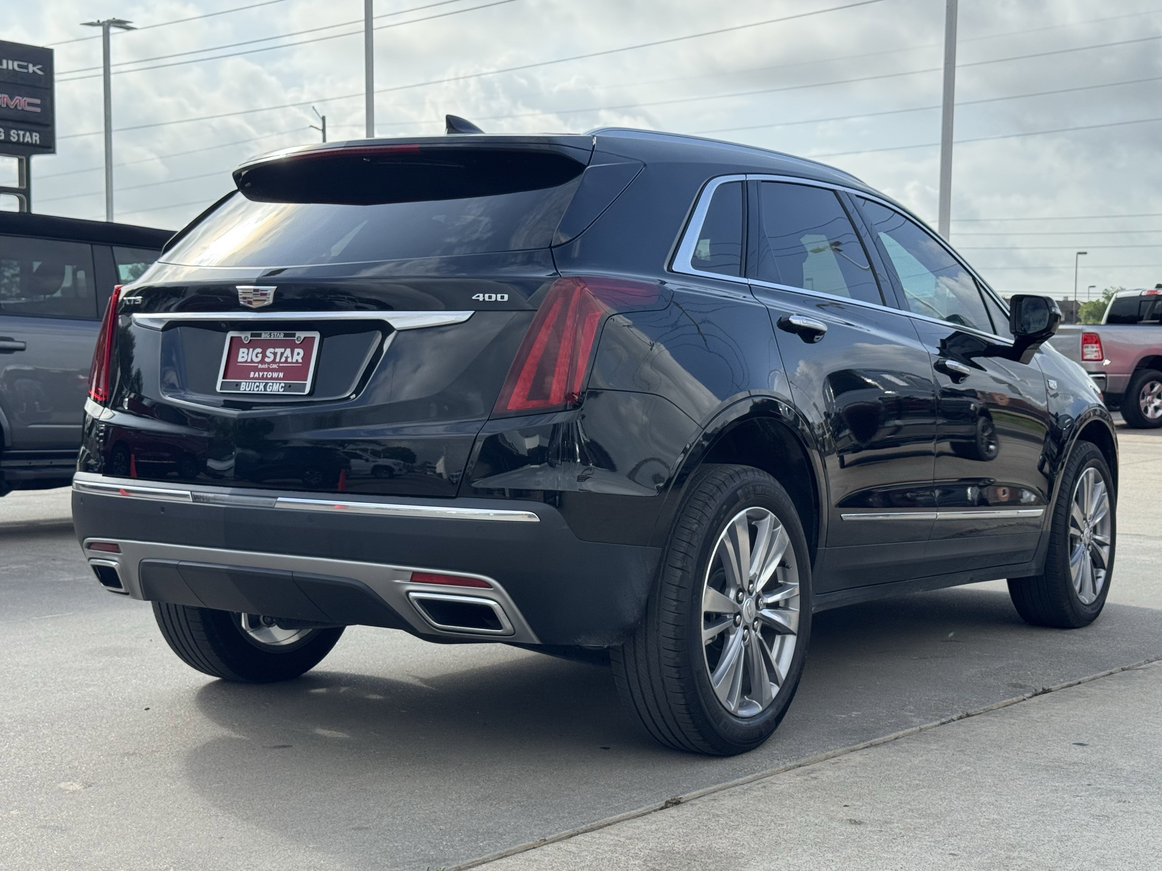 Used 2024 Cadillac XT5 Premium Luxury FWD image 8