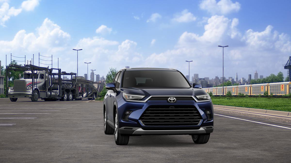 New 2026 Toyota Grand Highlander Limited image 16