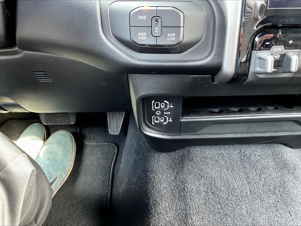 Used 2026 RAM 2500 Big Horn AWD/4WD image 19