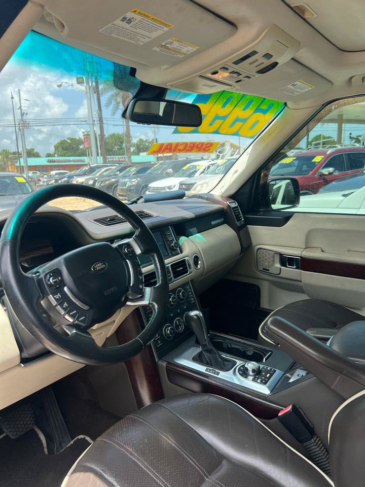 Used 2010 Land Rover Range Rover HSE LUX AWD/4WD image 8