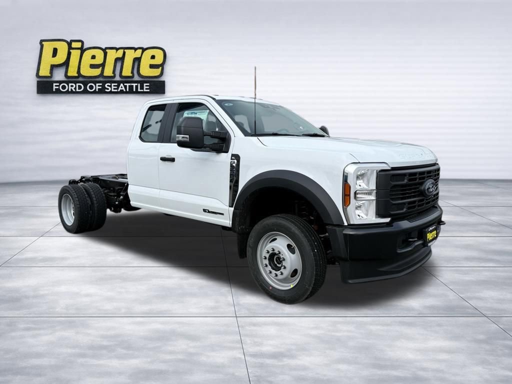 New 2026 Ford F550 4x4 Supercab Super Duty image 4