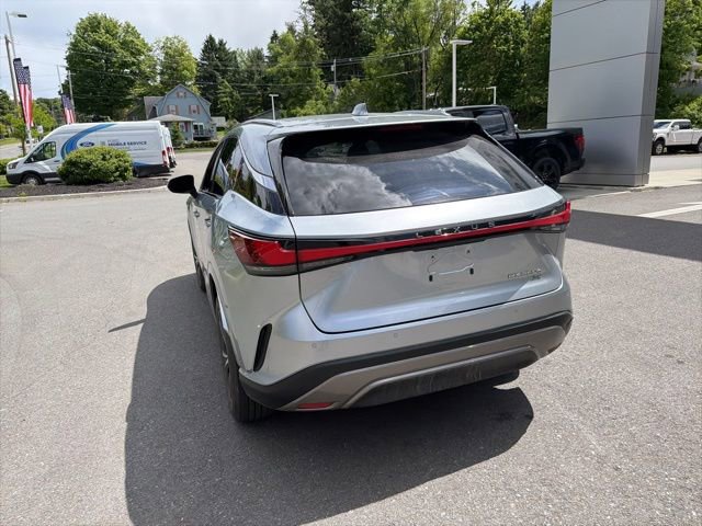 Used 2023 Lexus RX 350h w/ Accessory Package (2T) AWD/4WD image 9