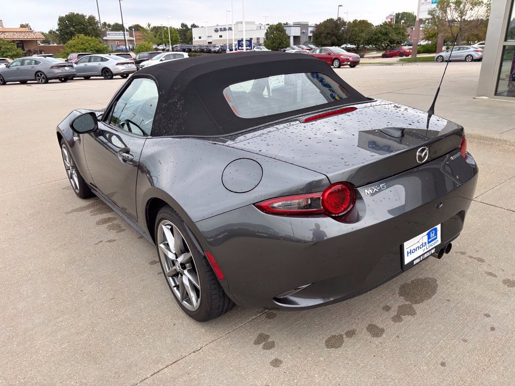 Used 2023 MAZDA MX-5 Miata Grand Touring RWD image 7