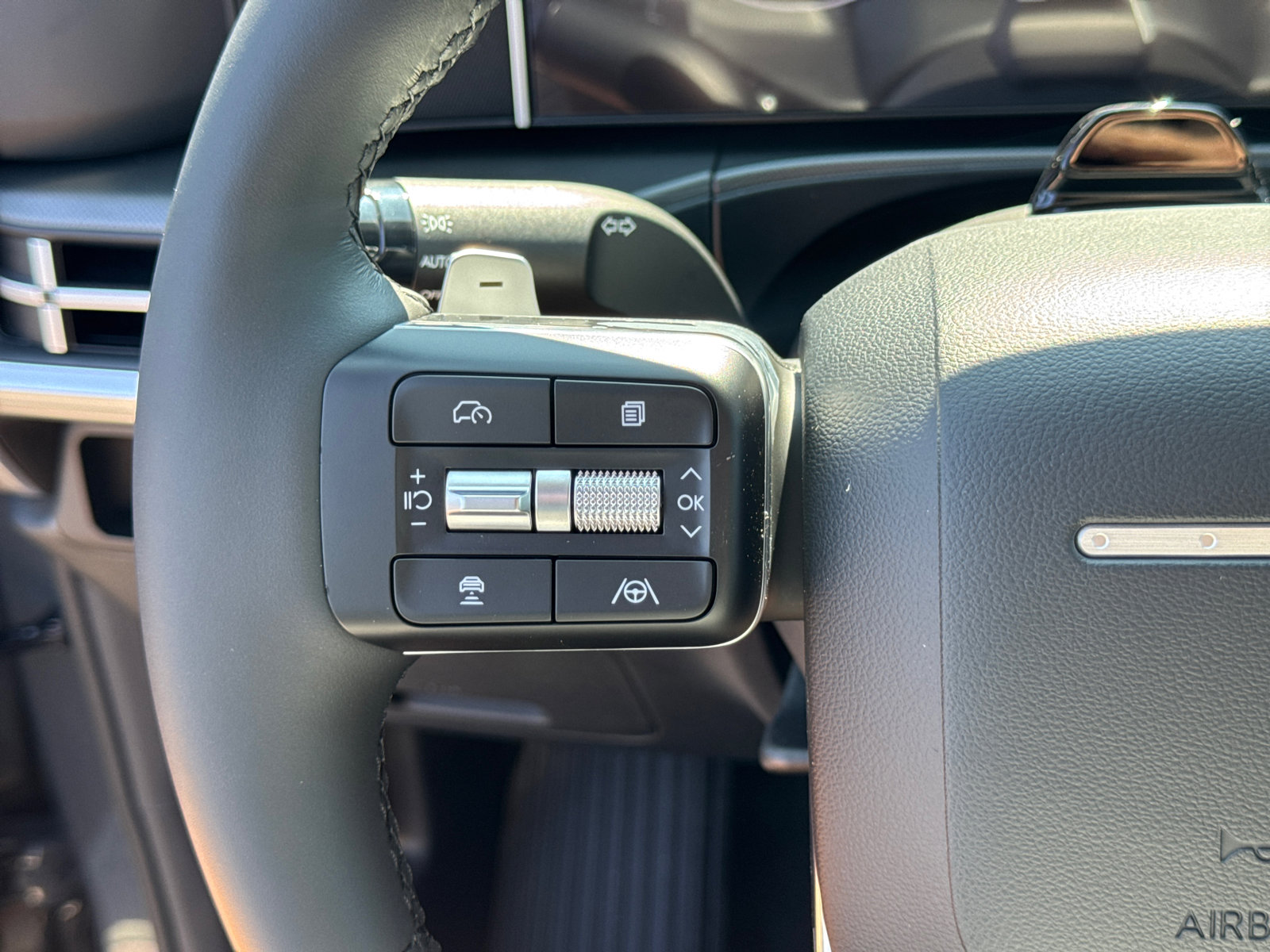 New 2026 Hyundai Santa Fe SEL image 17