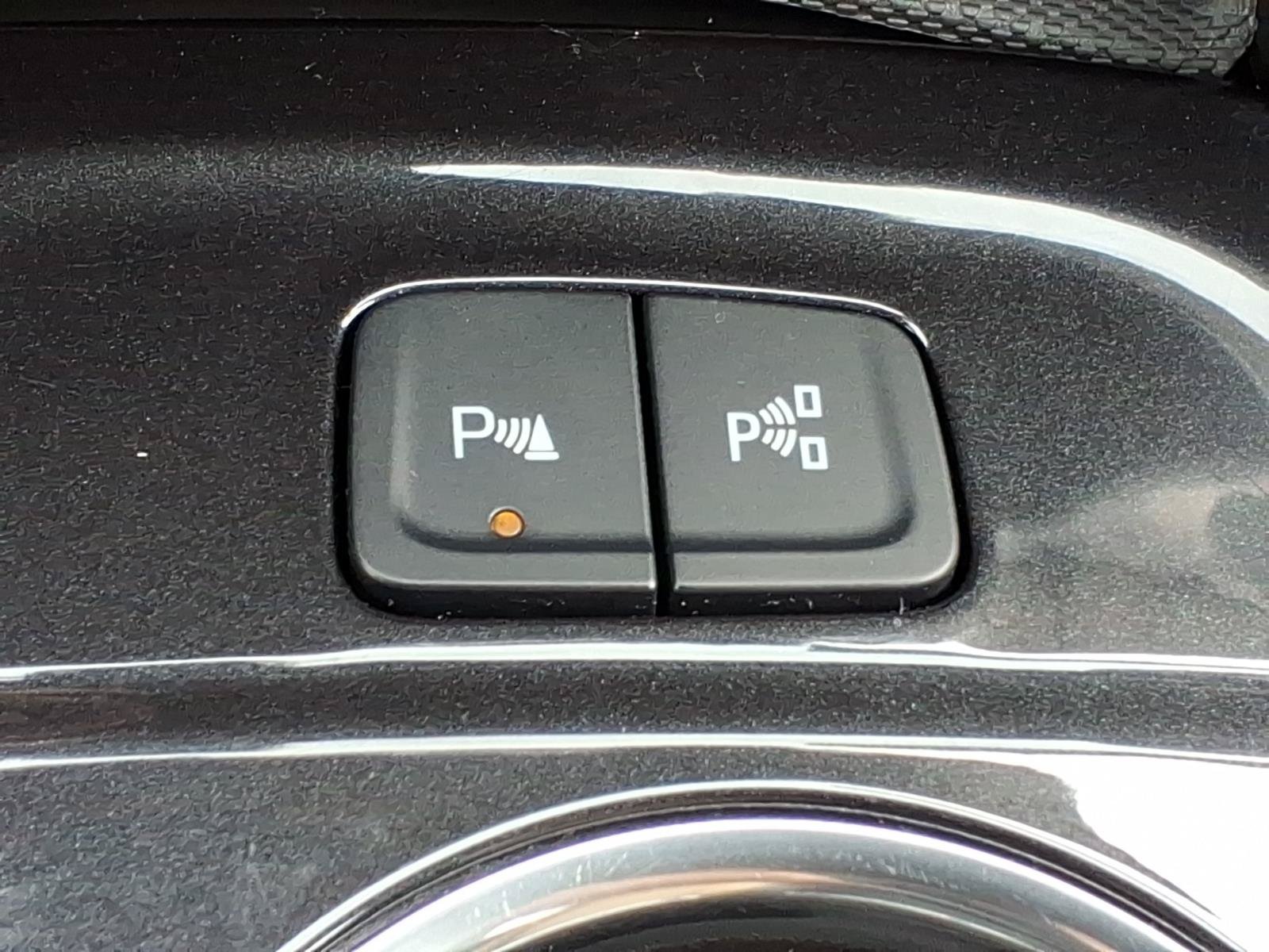 Used 2022 Chevrolet Equinox Premier AWD/4WD image 22