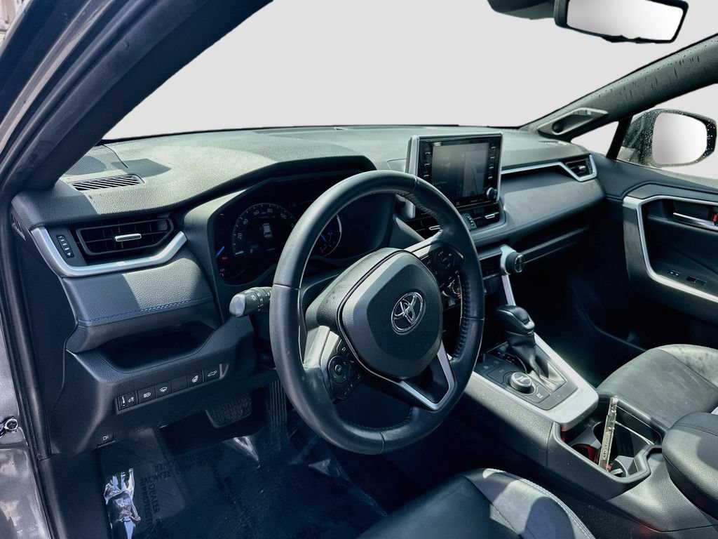 Used 2020 Toyota RAV4 XSE AWD/4WD image 9