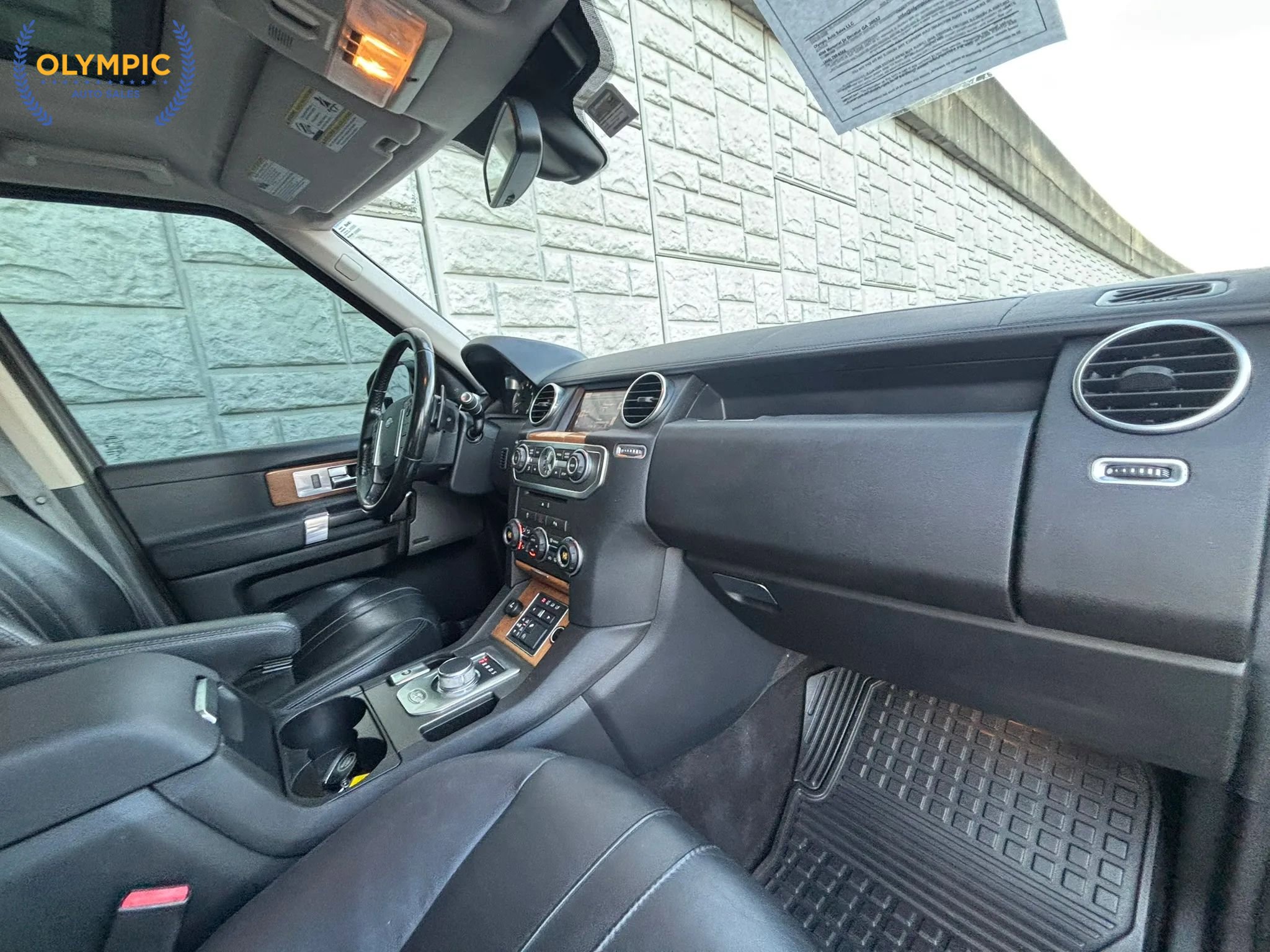 Used 2016 Land Rover LR4 HSE image 20