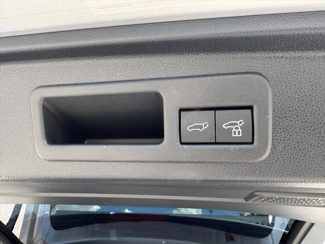 Used 2025 Toyota 4Runner TRD Sport Premium RWD image 11