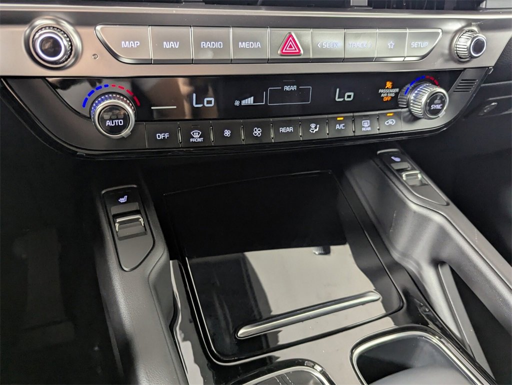 New 2025 Kia Telluride S image 19