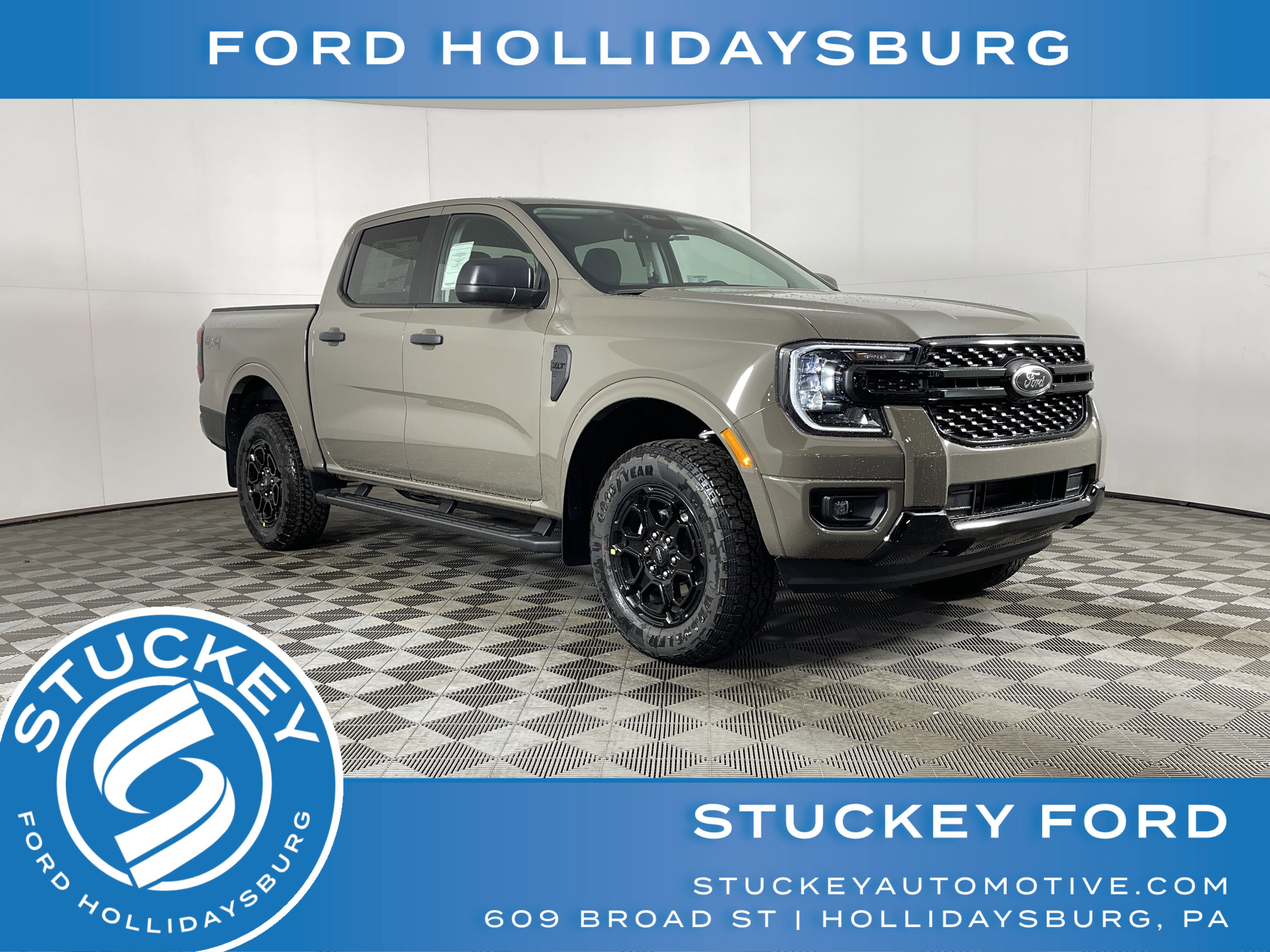 New 2025 Ford Ranger XLT w/ Black Appearance Package