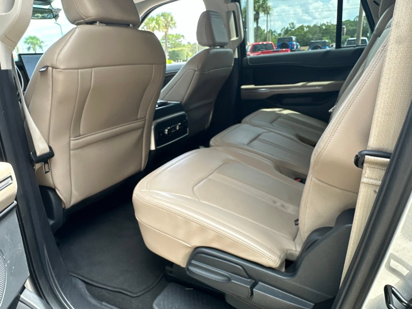 Certified 2024 Ford Expedition Max Limited AWD/4WD image 20