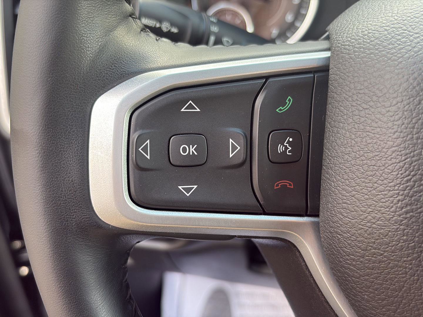 Used 2023 RAM 1500 Big Horn AWD/4WD image 9
