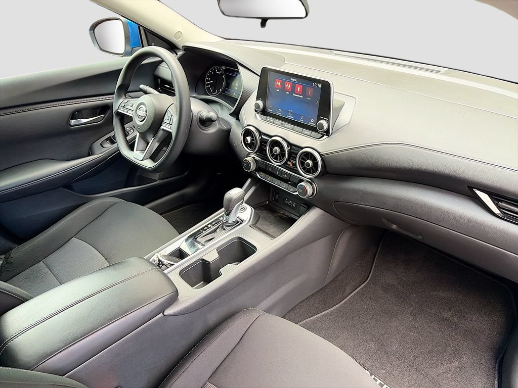 Used 2025 Nissan Sentra SV FWD image 27