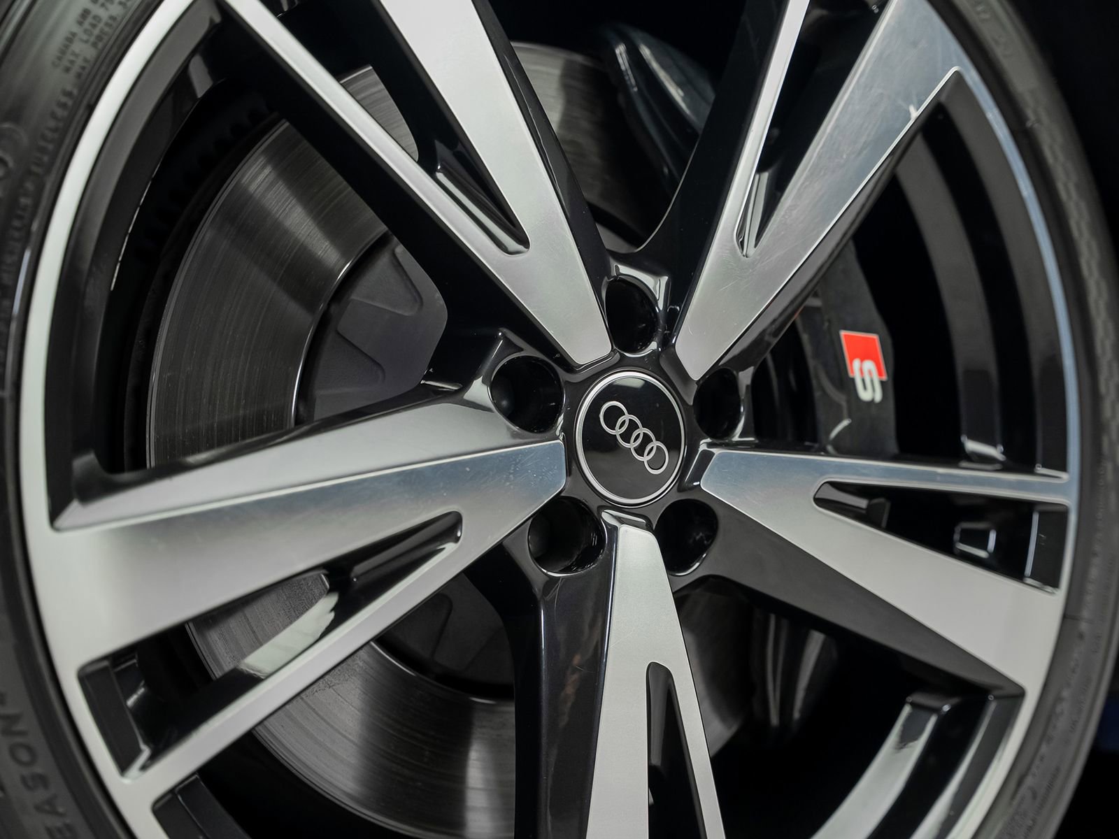 Used 2022 Audi S6 Prestige AWD/4WD image 6