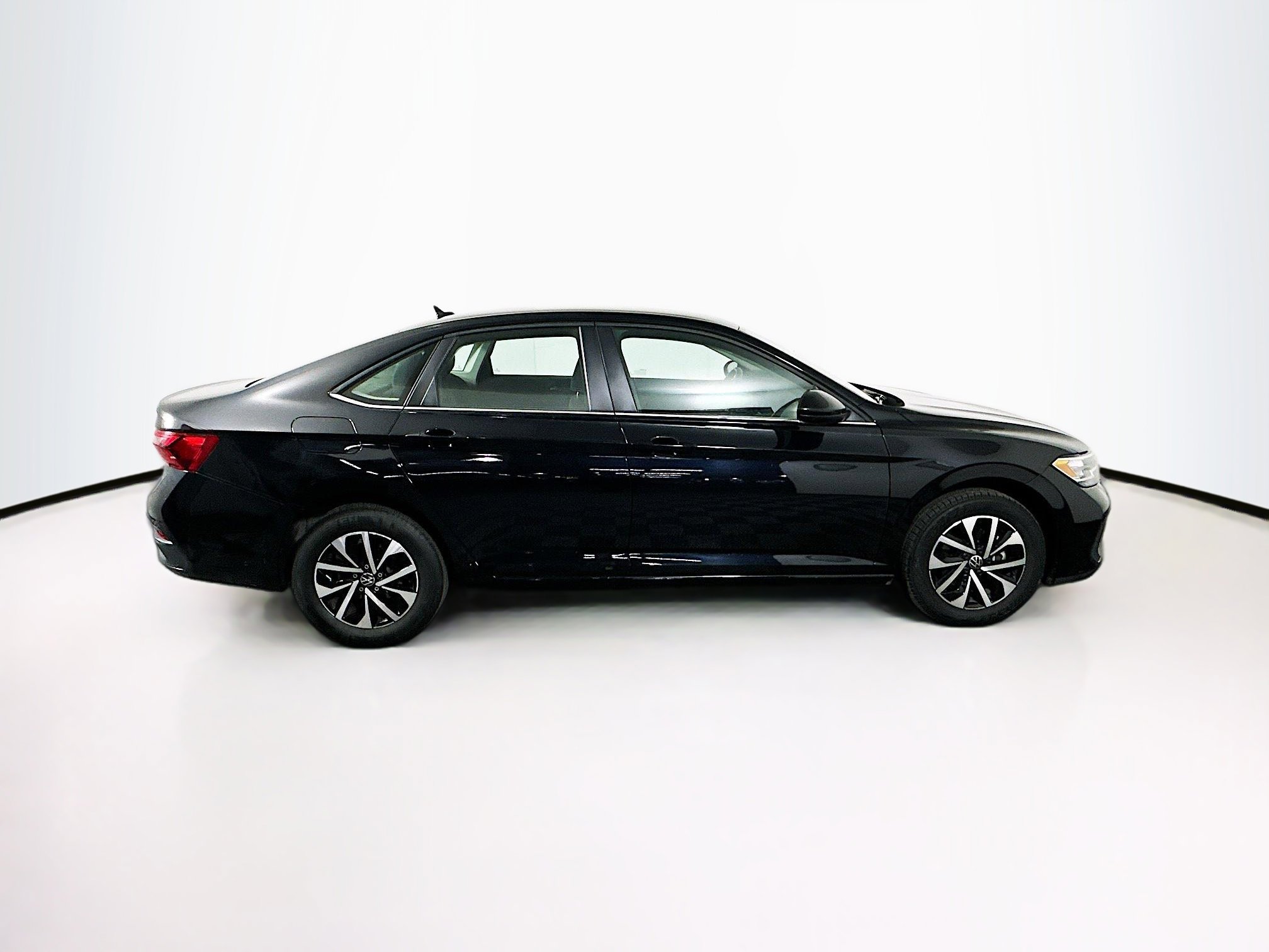 Used 2024 Volkswagen Jetta S image 10