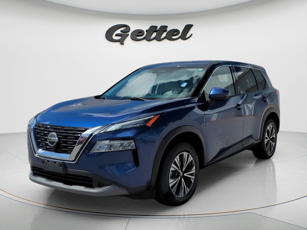 Used 2021 Nissan Rogue SV image 1