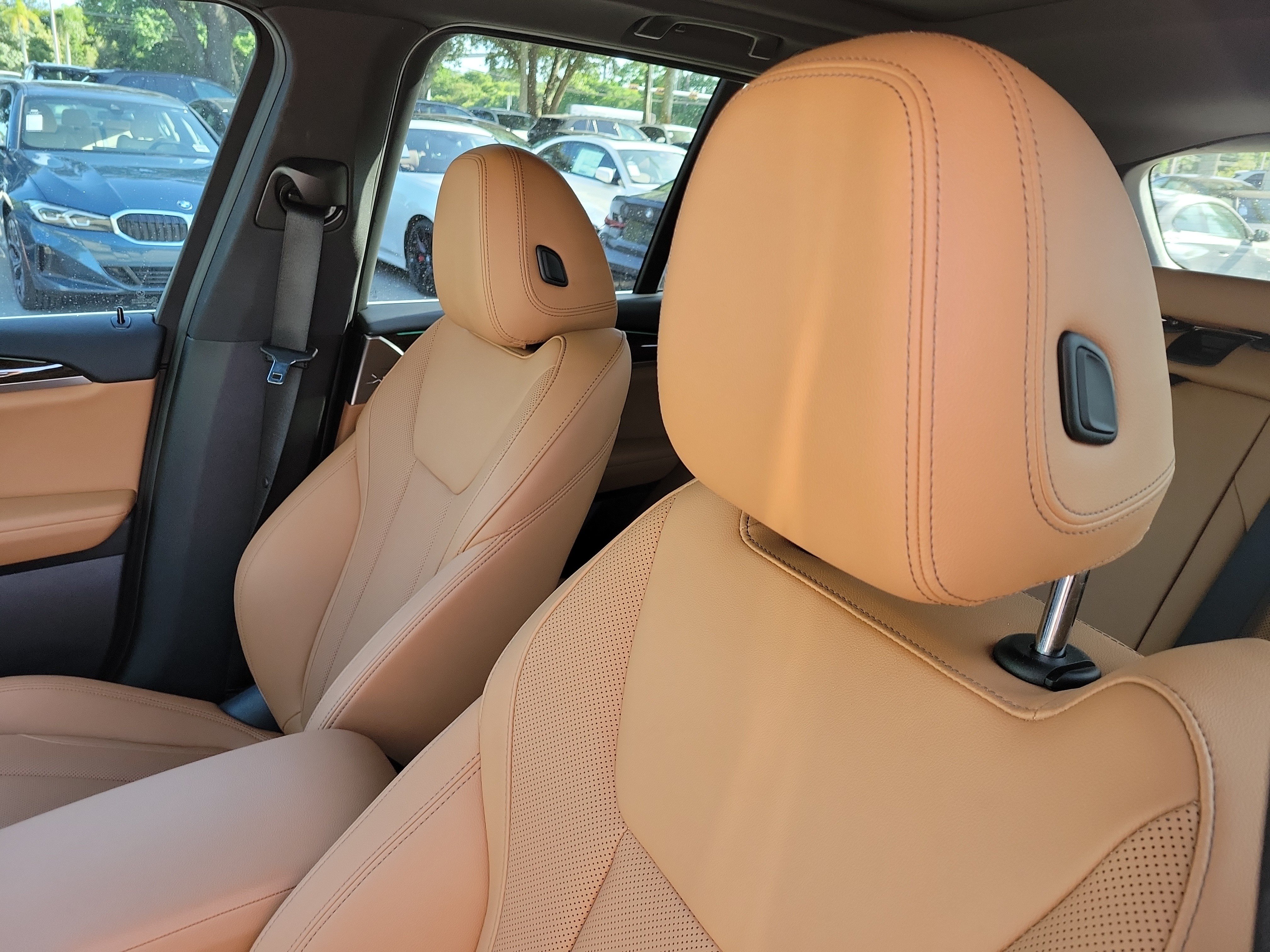 Used 2024 BMW X3 sDrive30i w/ Convenience Package RWD image 13