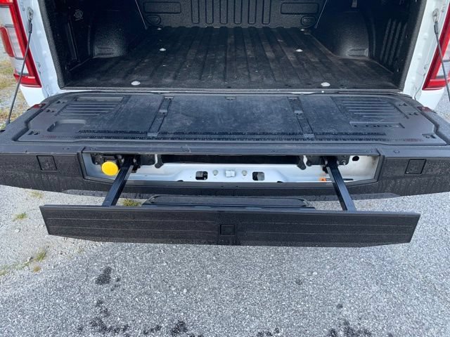 Used 2023 Ford F150 Raptor AWD/4WD image 9