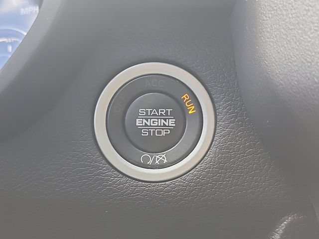 Used 2023 RAM 2500 Laramie AWD/4WD image 29