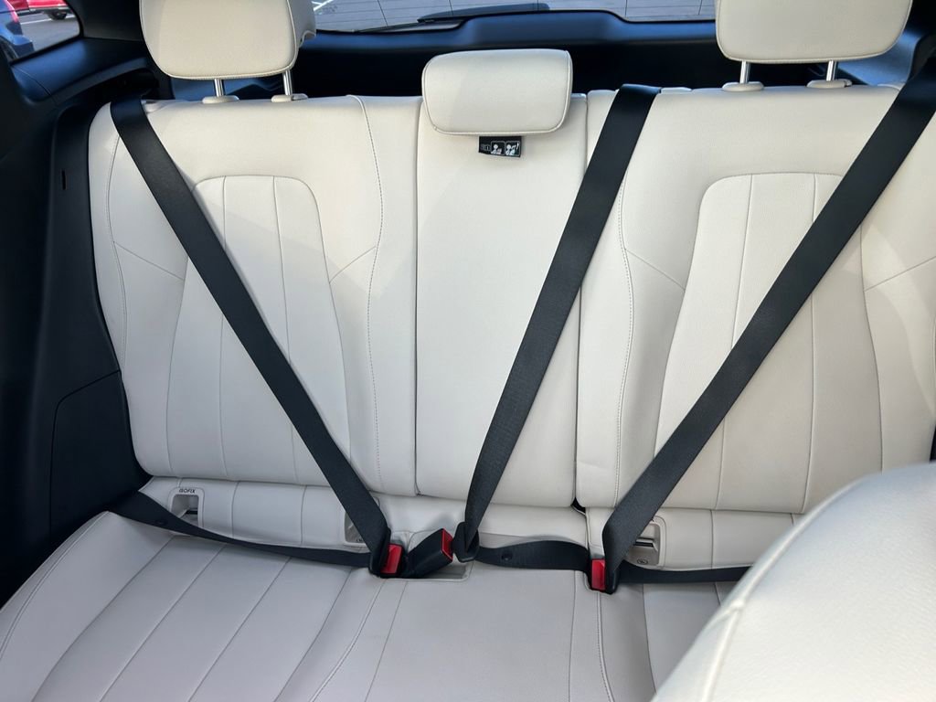 Used 2023 Mercedes-Benz GLA 250 4MATIC image 18