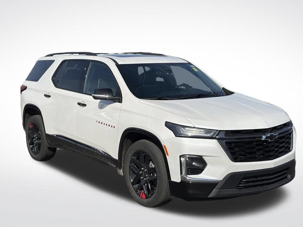 Used 2023 Chevrolet Traverse Premier w/ Redline Edition AWD/4WD image 2