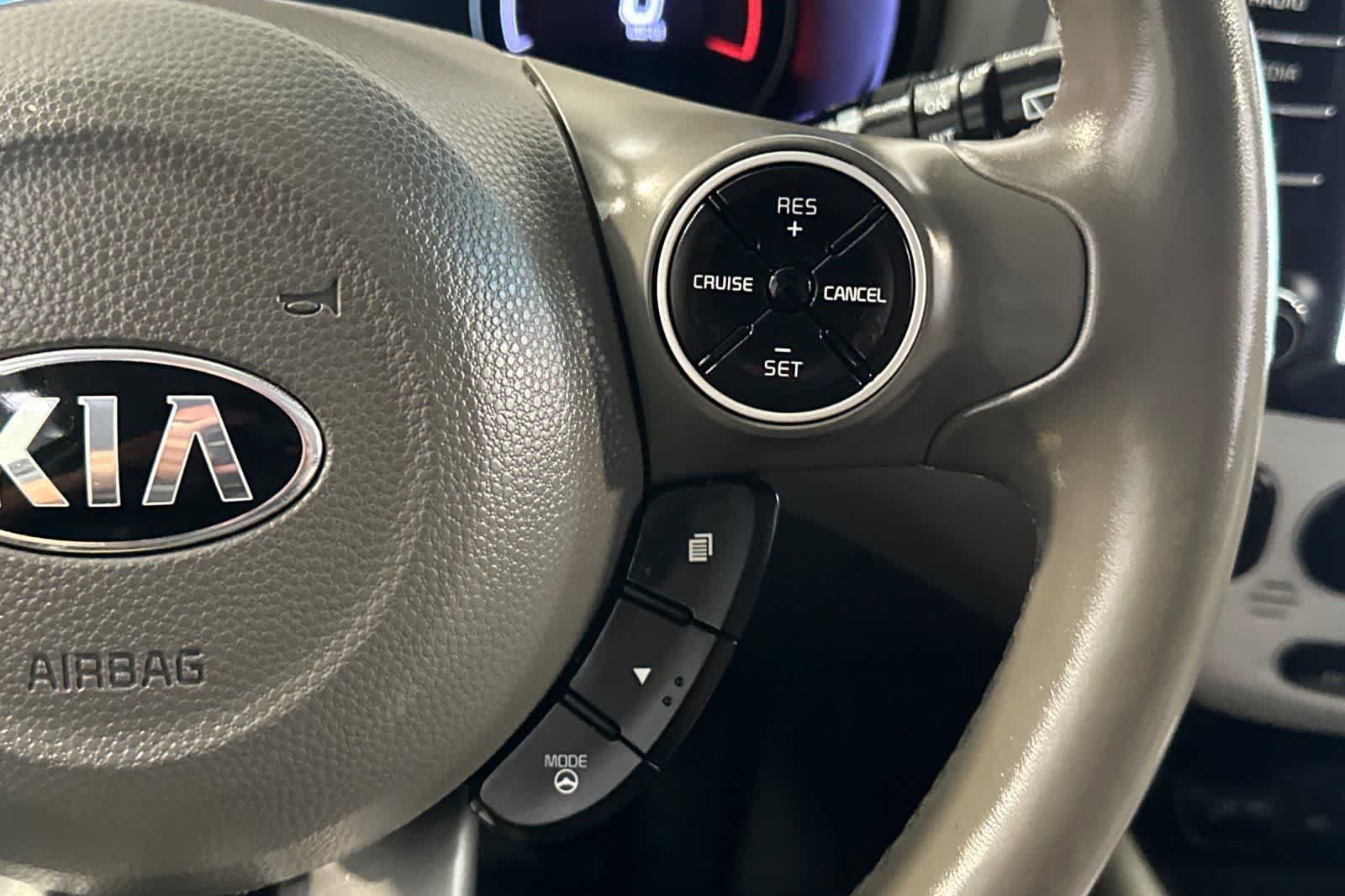Used 2019 Kia Soul EV + FWD image 29