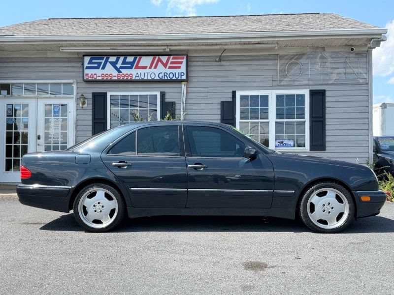 Used 1999 Mercedes-Benz E 55 AMG Sedan image 1