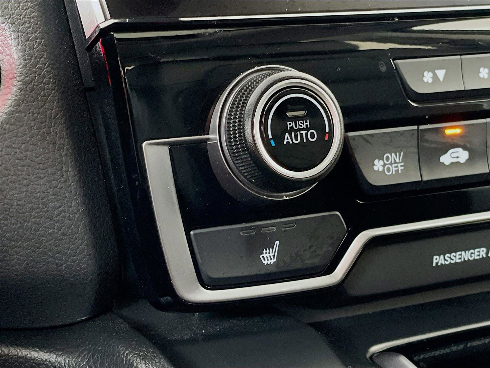 Used 2019 Honda CR-V Touring image 25