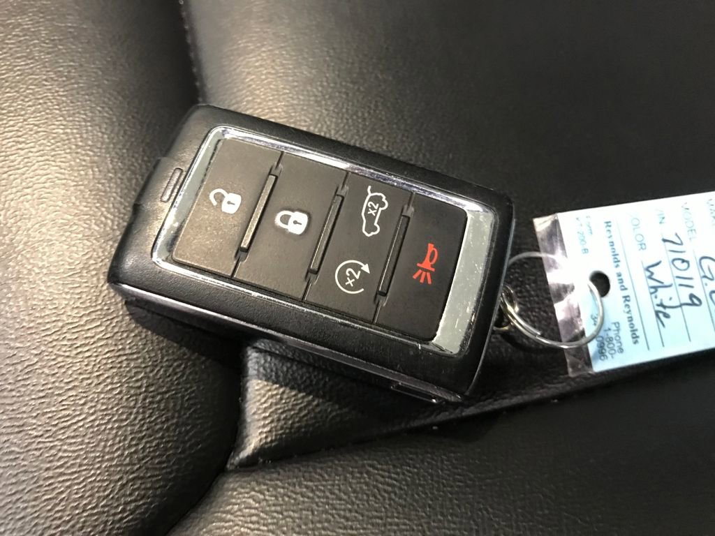 Used 2024 Jeep Grand Cherokee Limited 4xe image 28