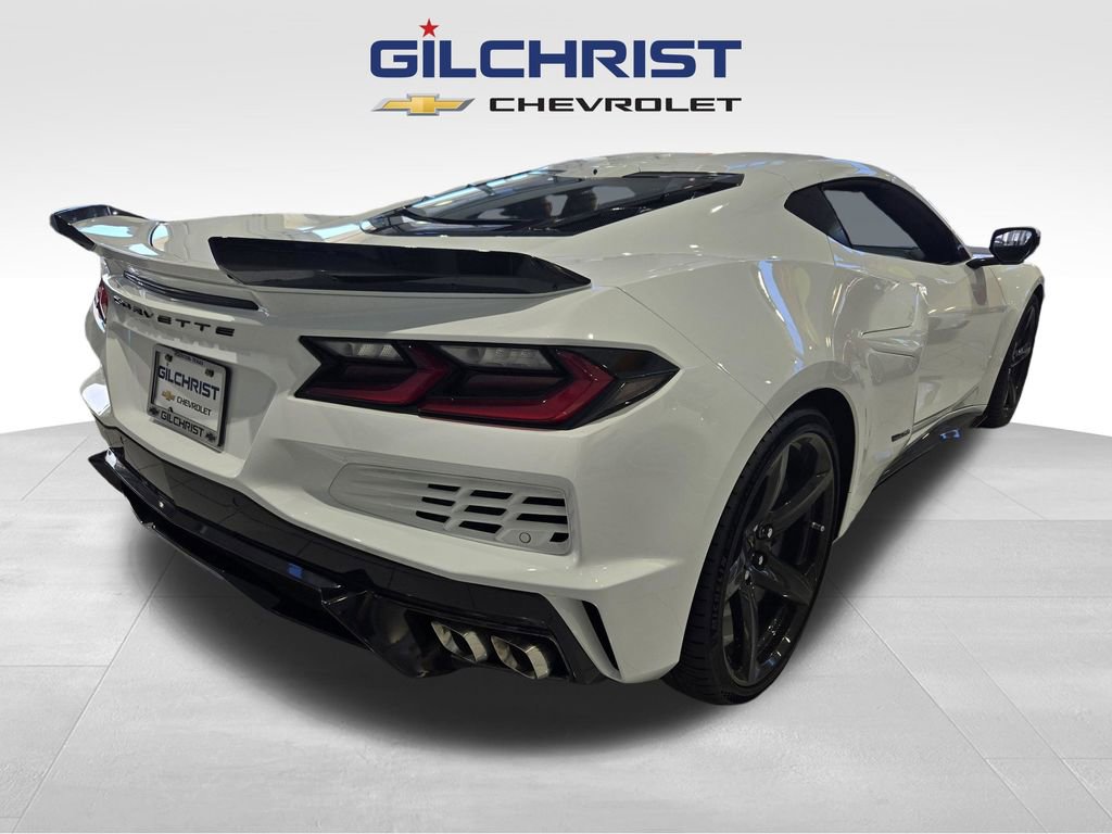 New 2025 Chevrolet Corvette E-Ray image 9